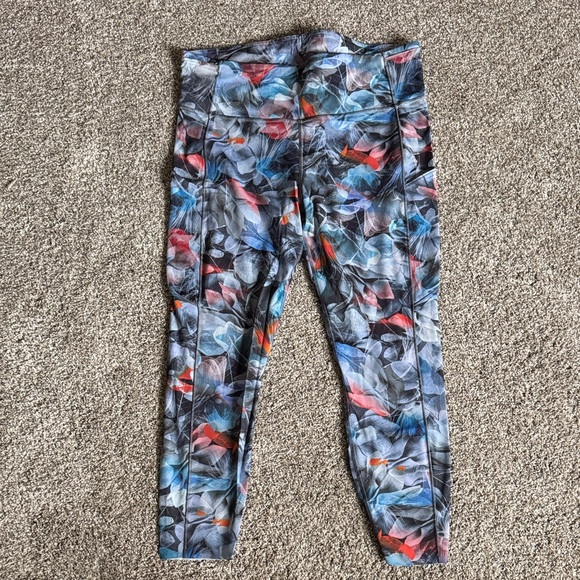 lululemon athletica Leggings - Fast and Free Tight II 25” Non-Reflective Nulux - Picture 1 of 6